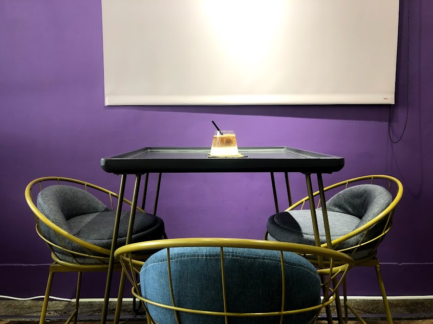 Come Late Caf’e(看評論，不要看星數)原內巷咖啡｜一星咖啡館｜南洋咖哩飯｜