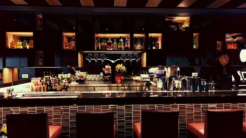 Tipsy Room 酉浥室