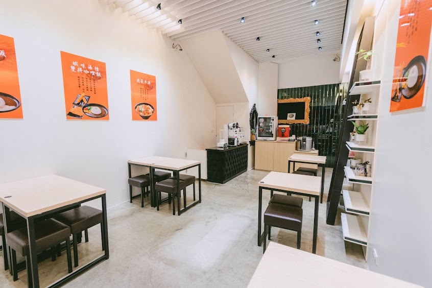 雙醬咖哩台中精明店