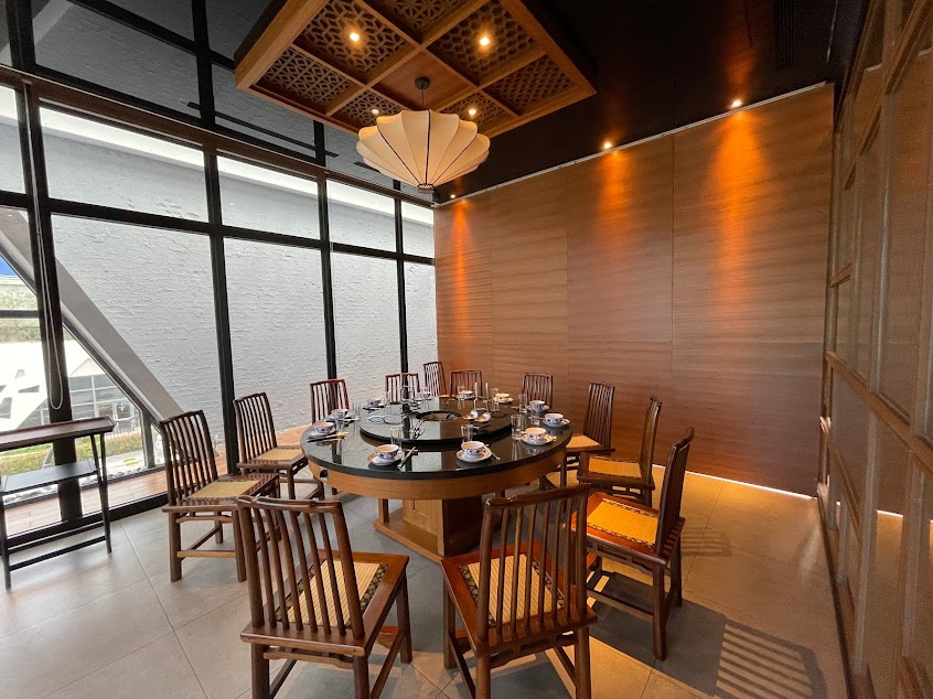 溫十八溫體牛火鍋