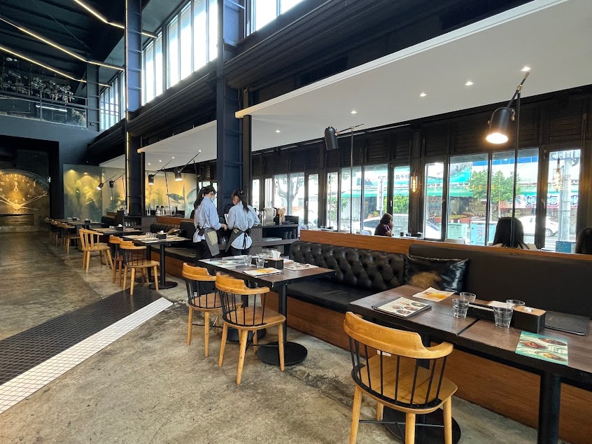 黑浮咖啡 台中崇德店