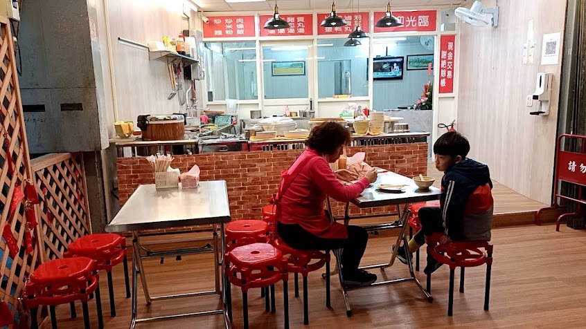 大富小吃-豐原美食-餐廳-宵夜-炒麵