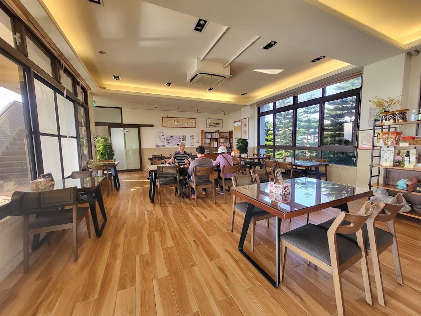 新社山沐斯達蔬食餐廳民宿