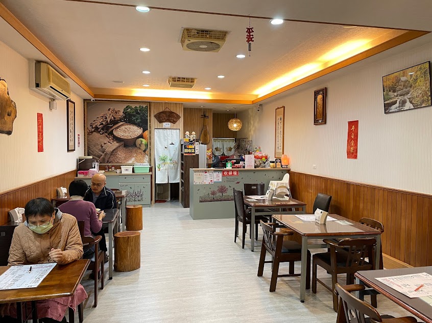 原田蔬食-潭子特色蔬食|外帶蔬食|中西式素食蔬食|打卡蔬食店|平價蔬食|必吃蔬食餐|素食蔬食焗烤