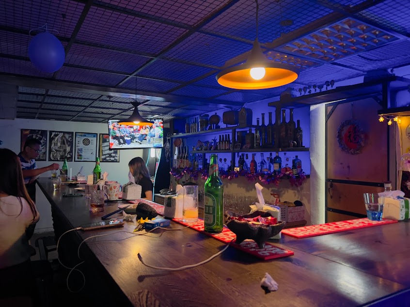 農莊Farmhouse寵物酒吧/東海必吃炒泡麵/電子飛鏢