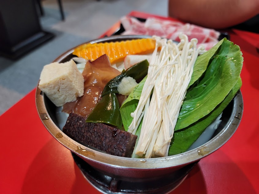 老先覺麻辣窯燒鍋 台中龍井店