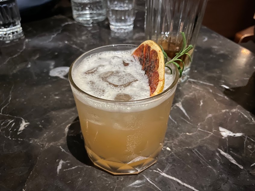 Mild Fever.微溫酒吧