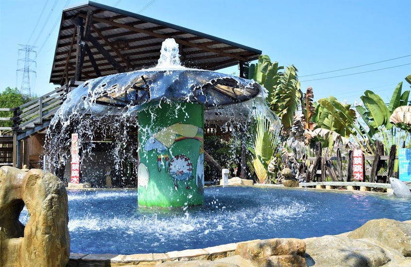 龜丹水哥溫泉區 | 龜丹休閒體驗農園-溫泉民宿 | 仿野溪原石設計溫泉區 HOT-SPRING RESORT