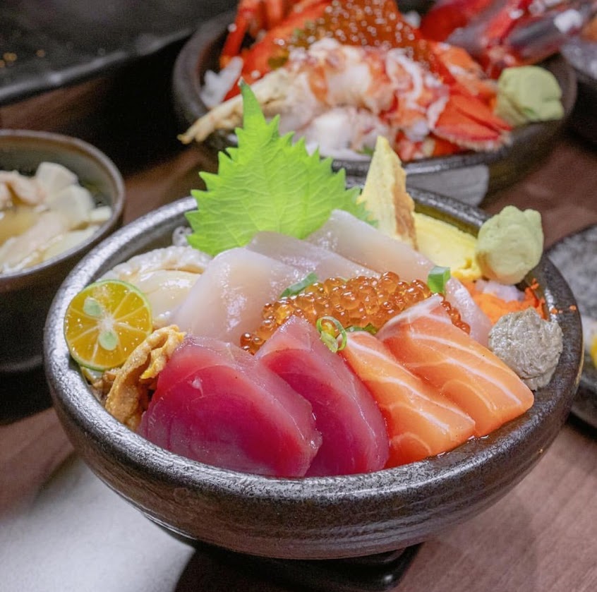 纓風壽司鹽埕店