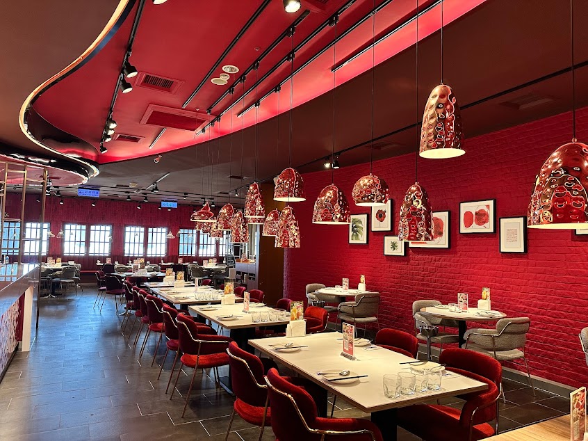 瓦城泰國料理 – 高雄三越左營店