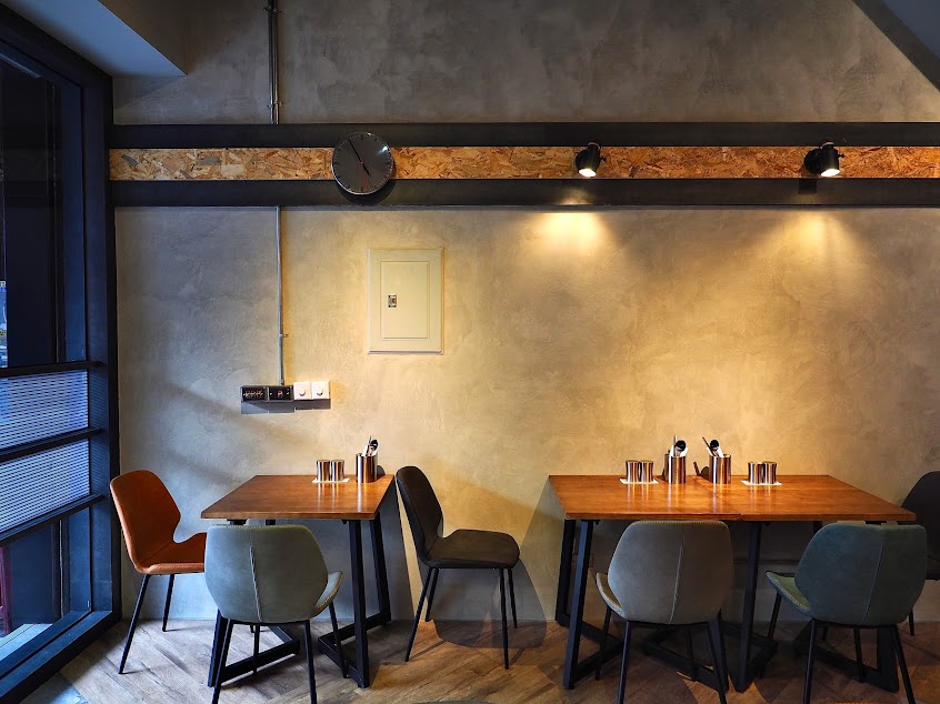 食獻 Donburi & Bar