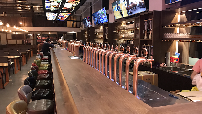 Beer Talk Cafe & Bar – 駁二店