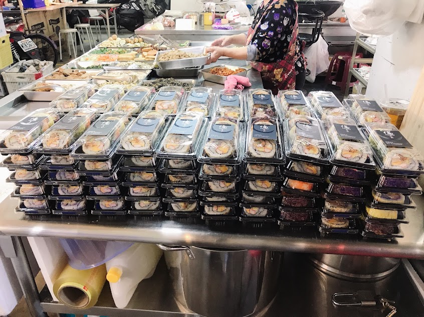 倫壽司握りすし- 陽明市場日式壽司