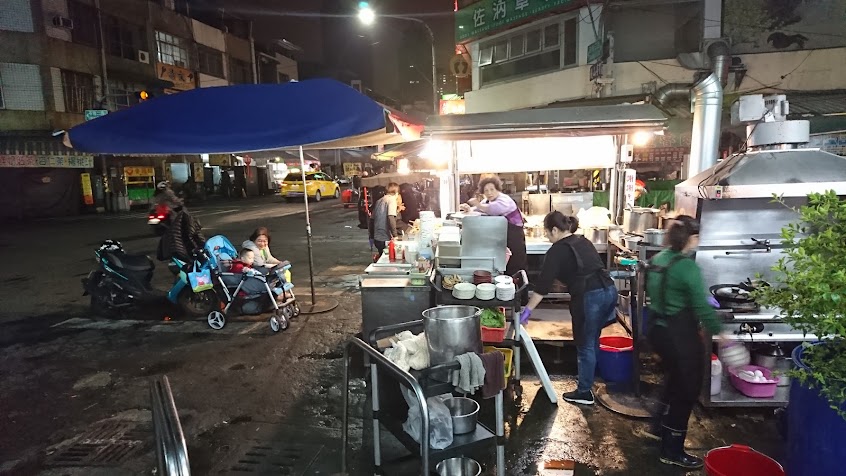 南明肉燥飯(自強總店)