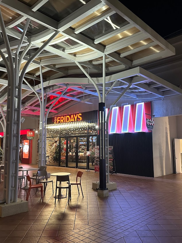 TGI FRIDAYS 星期五美式餐廳 SKM Park餐廳