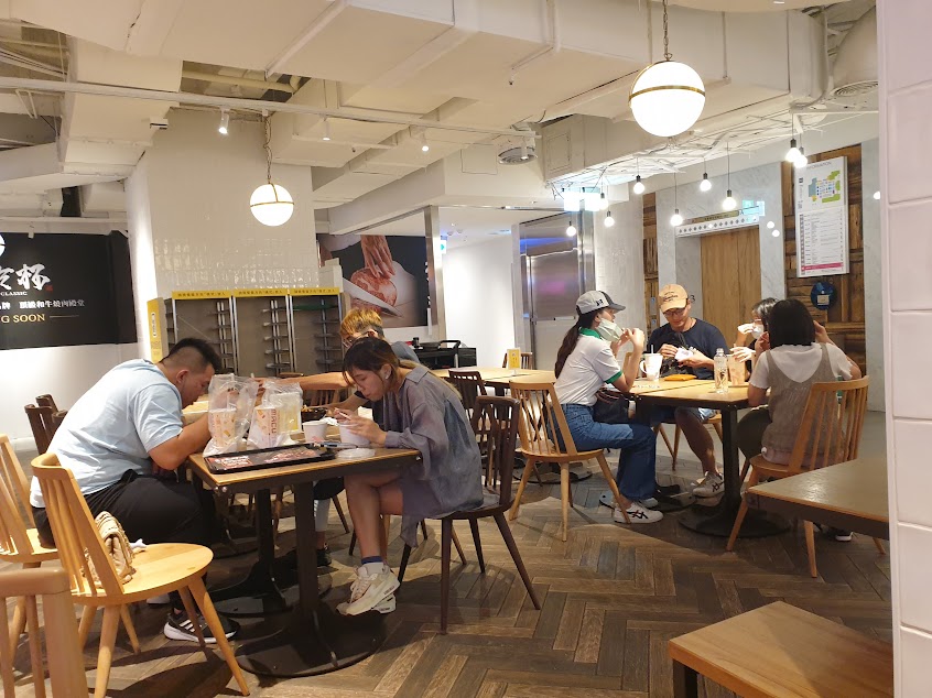 塔庫先生 高雄漢神本館店