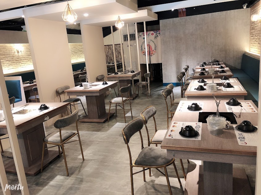 聞雞起爐 港式麻辣雞煲火鍋-文衡店