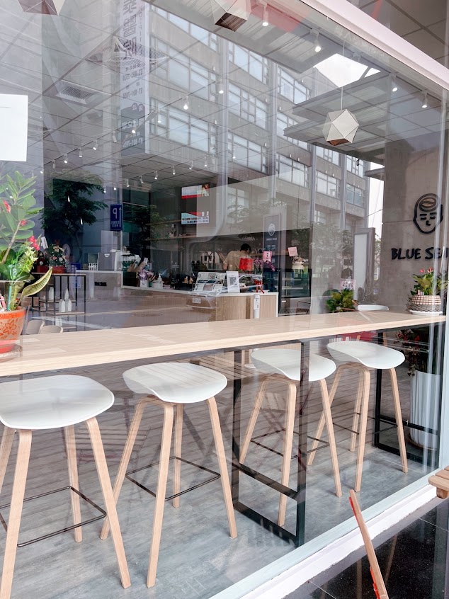 藍調咖啡小港店