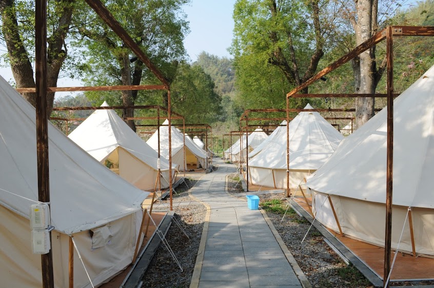 蝶舞澗【高雄美濃網美激推露營】懶人露營｜住宿推薦｜豪華露營推薦｜美濃秘境