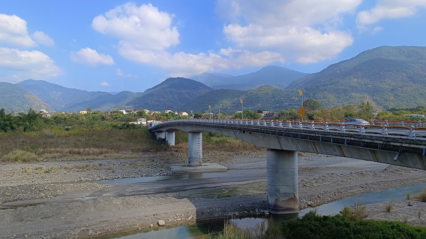 六龜大橋