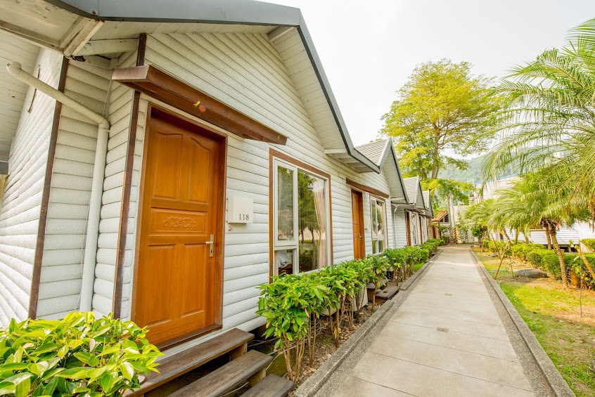 寶來山澤居Villa溫泉小木屋（南橫、藤枝、天池、六龜泡湯）