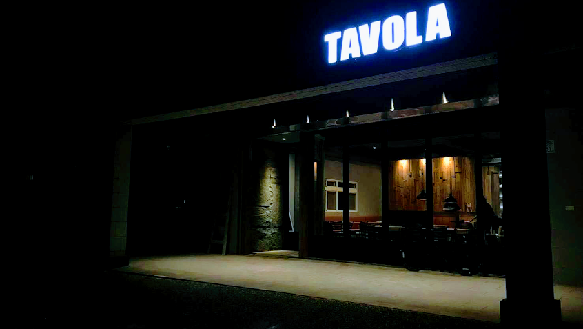 TAVOLA pizzeria