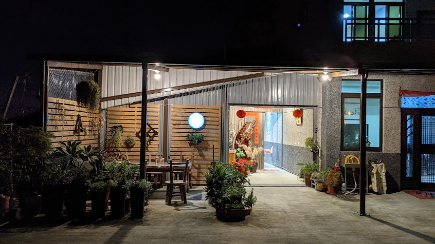 花愛現小酒館(包場預約制/至少六位)