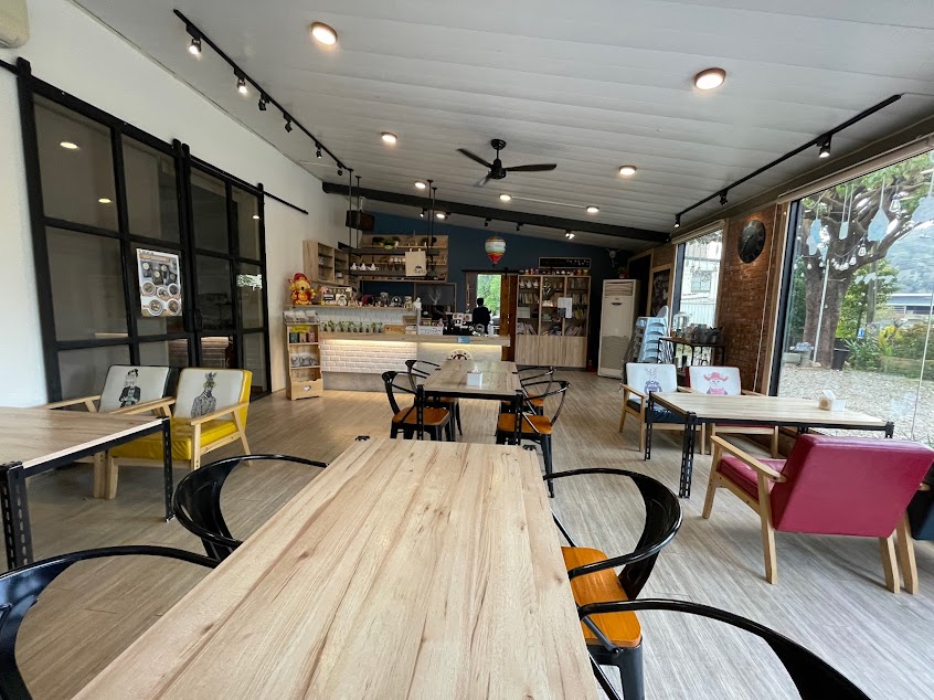 大樹咖啡（公休請見臉書）