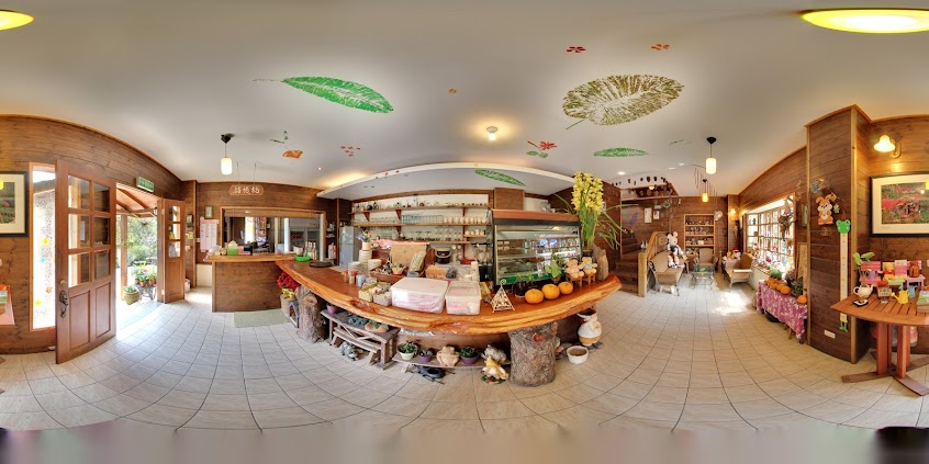 碧絡角花園咖啡(正確地址為苗栗縣南庄鄉東河村橫屏背12鄰25號)