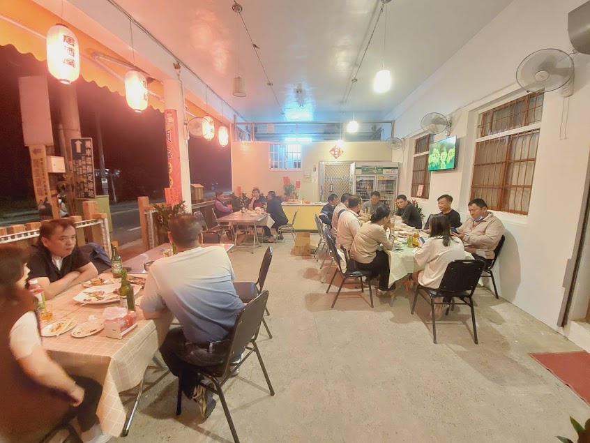 順鑫燒烤快炒複合式餐廳