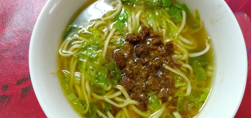 榕樹下周媽媽麵店