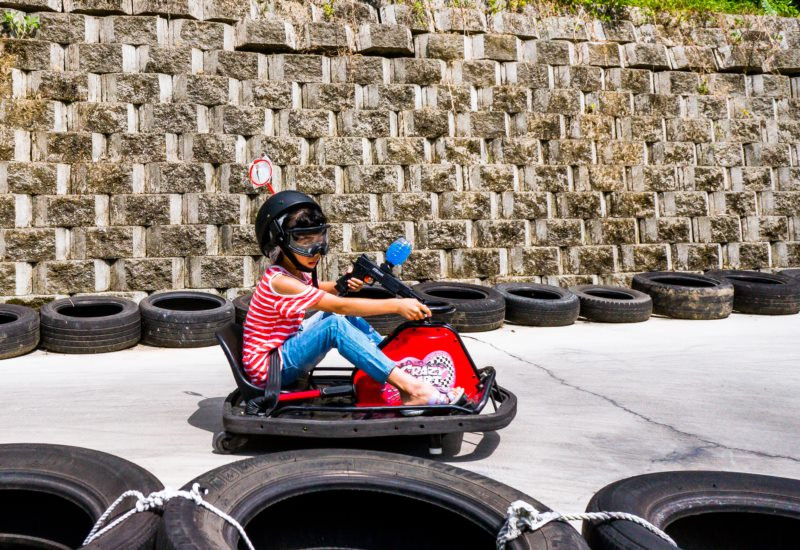 勝興甩尾場 – 苗栗一日遊 大學迎新送舊 各公司辦活動 高CP值 旅遊景點 旅遊地點 團體對戰枪戰 賽車體驗 親子活動 家庭聚會 朋友聚會 場地出租 戶外烤肉 水晶彈枪 推薦 甩尾車 學生團體旅遊 人氣 評價 專業甩尾場