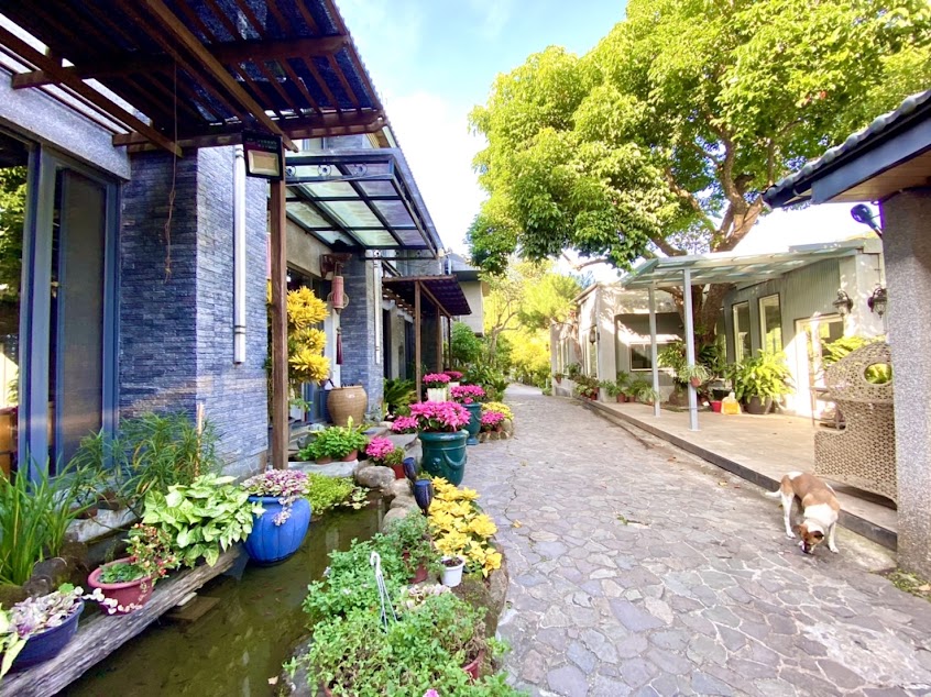 喆娟夢田-團體多人包棟民宿、親子家庭情侶旅遊住宿 一泊一食山線鐵道無菜單料理(推薦平價必住)