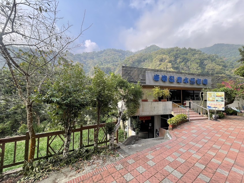 水雲餐廳溫泉民宿