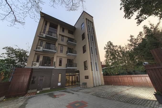 兩腳詩集綠活學旅Footprint Inn ｜全自助入住