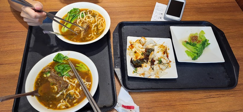 八方雲集鍋貼水餃專賣店（中正店）