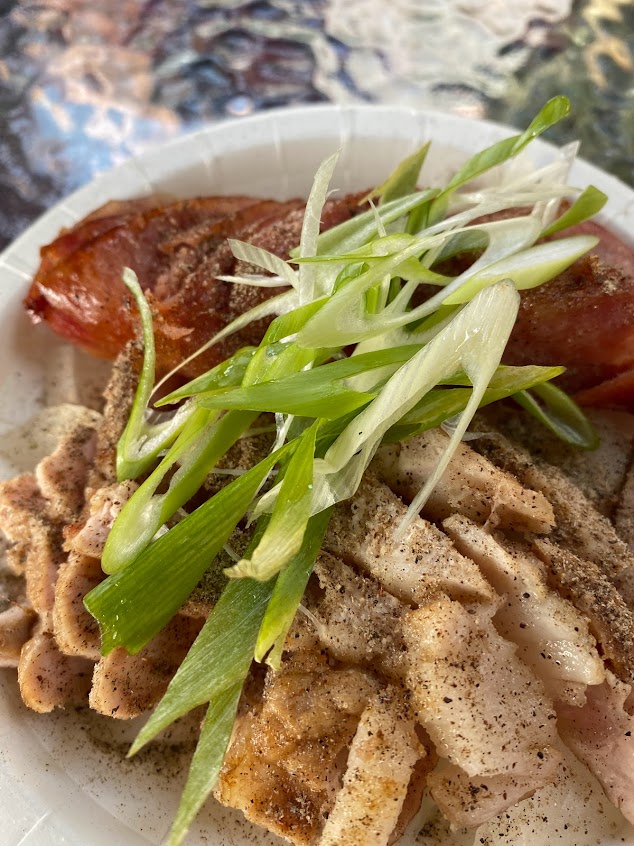 老村長休息站(山豬肉、香腸、啤酒、飲料、山菜)