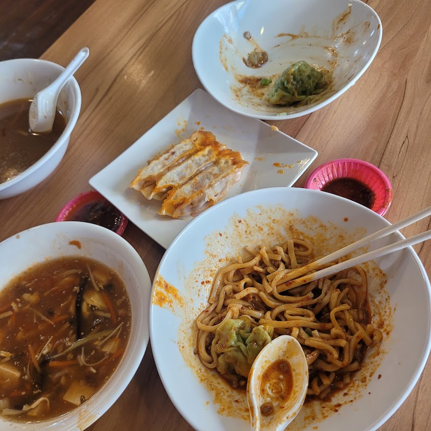 八方雲集鍋貼水餃專賣店-南投水里店