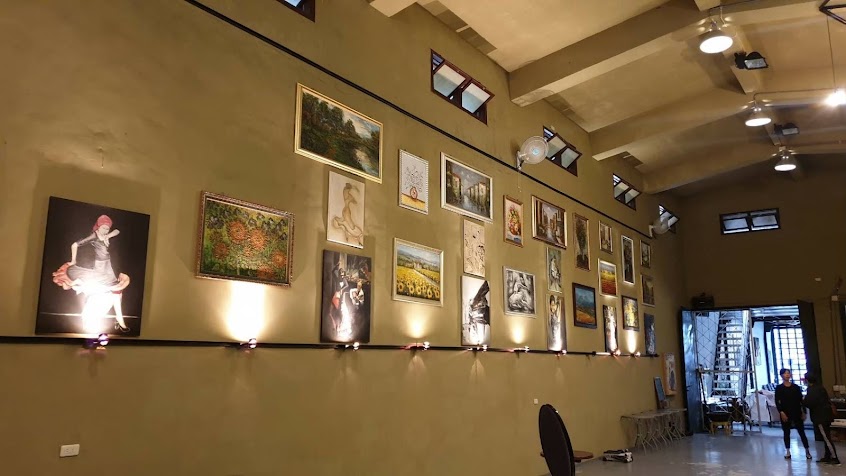 蕃紅花爐窯美食館