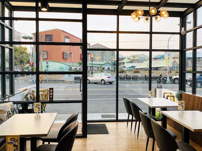 樂飯樂販斗六店 | 木盆沙拉 丼飯 | 人氣景點餐廳 雲林美食 斗六美食 聚餐推薦