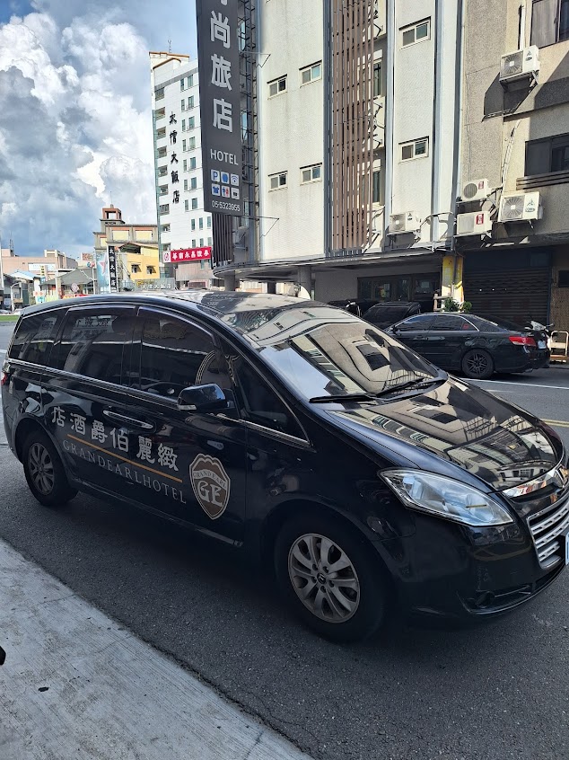 皇家宴餐廳(緻麗伯爵酒店12F)