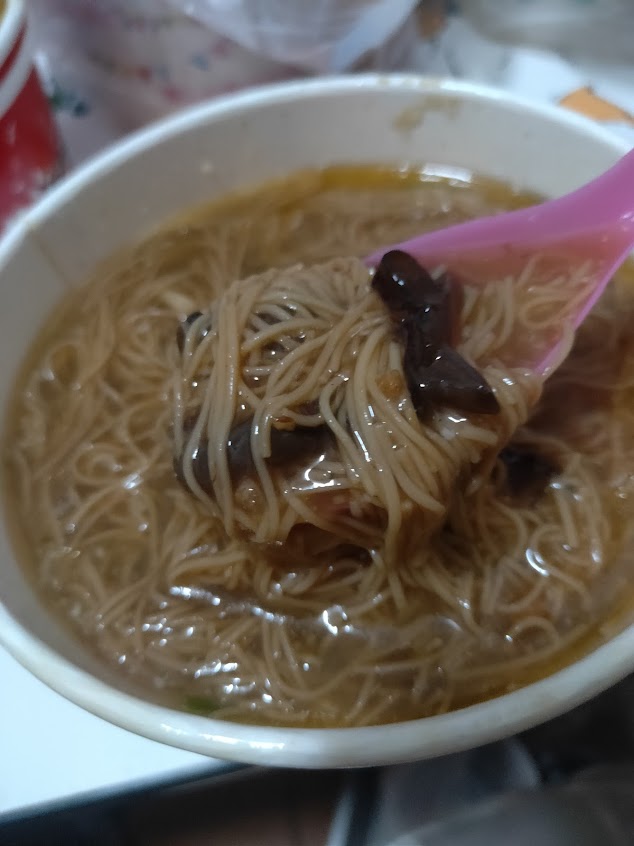 大腸麵線、咖哩飯、雞絲飯、肉羹湯