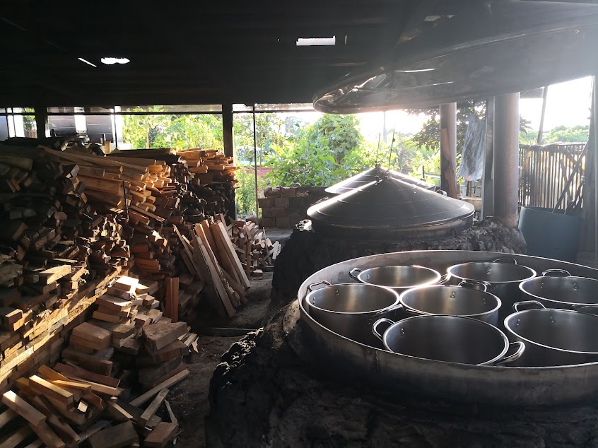 疼某滴雞精龍澔潾商行（少量製作，請儘早預購排單，寄出前會先聯繫通知）