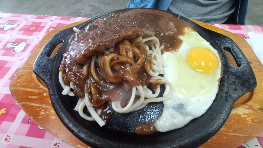 土厝 豪億牛排 彰化肉圓