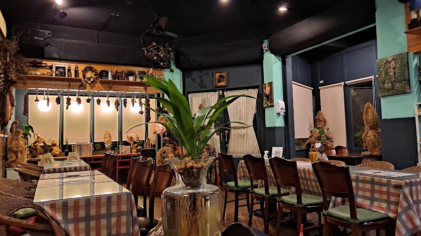 保家歐風小館 #義大利麵#燉飯#恐龍造型絲瓜絡藝術文創#親子巷弄美食#屏東歐式自助餐外燴外送餐廳推薦#屏東吃喝玩樂#屏東勝利星村附近#千禧圖書館附近巷弄餐廳#屏東QParking#餐廳預約包場#複合式簡餐#個人鍋物#屏東縣民公園#屏東勝利星村