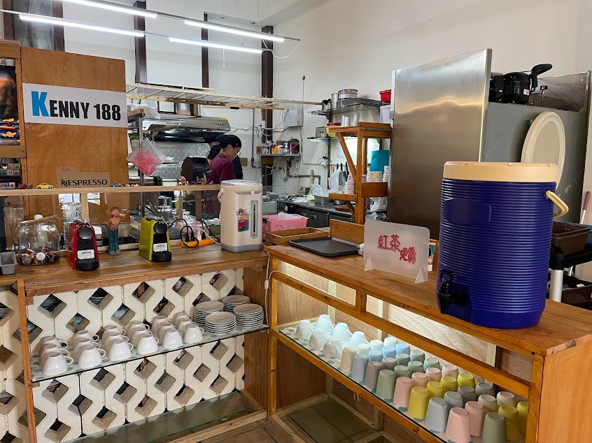 Kenny 188 肯尼餐旅(泰式、中式簡餐)