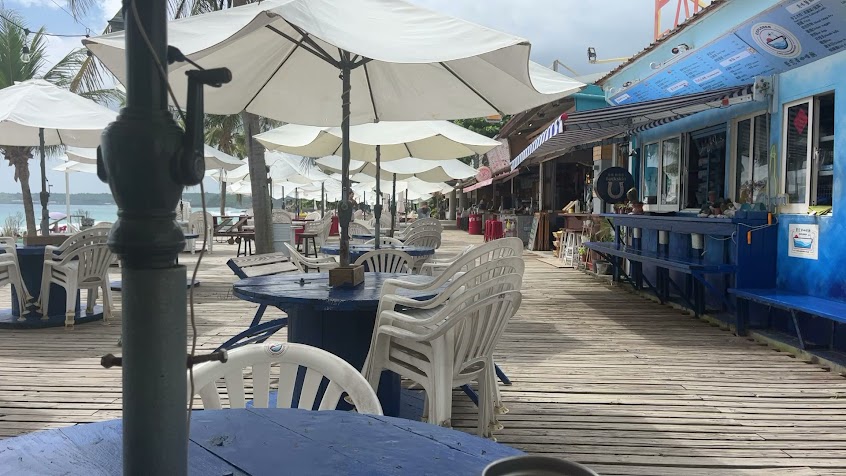 墾荒者咖啡廳（下午六點後需預約）