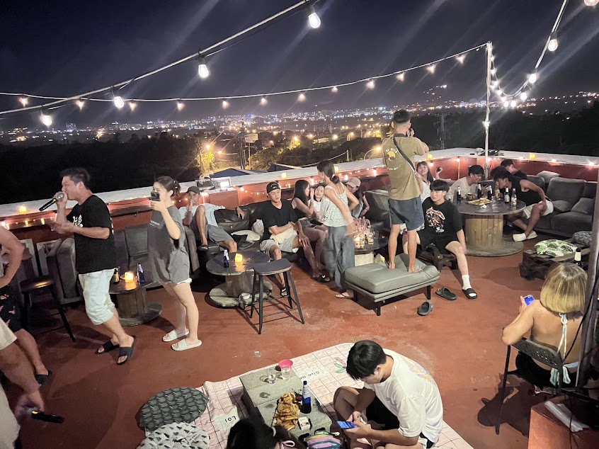 簡單．ToP Bar星空水煙餐酒館