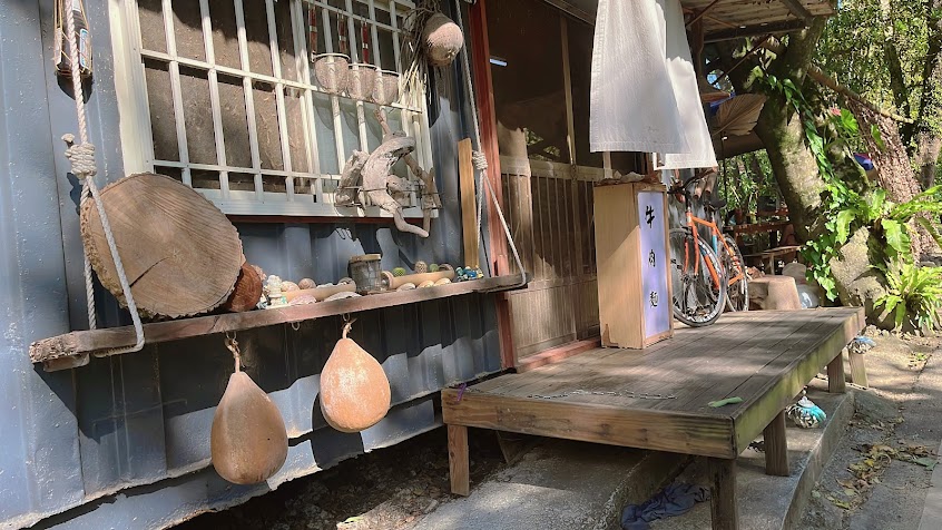 龍過脈貨櫃牛肉麵