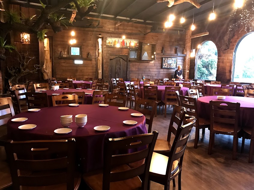 松湖驛站-花蓮吉安風味原住民創意料理美食 景觀餐廳/特色山菜/合菜料理/包場餐廳/桌菜 2023必吃在地人推薦餐廳 平價人氣推薦 PTT Dcard